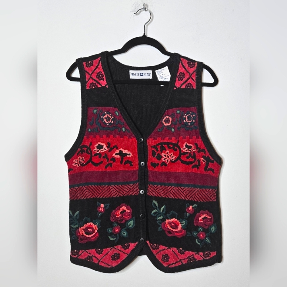 White Stag Vintage Knit Embroidered‎ Black Red Floral Vest Grandma-core SIZE SP